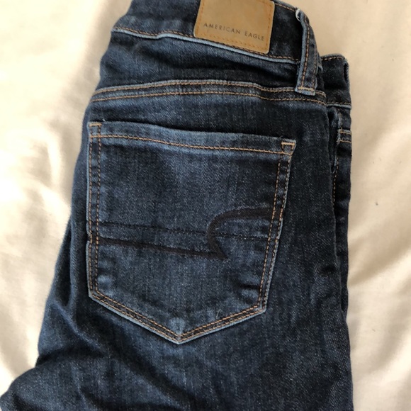 Size 0 - American Eagle Jeans - Picture 3 of 4